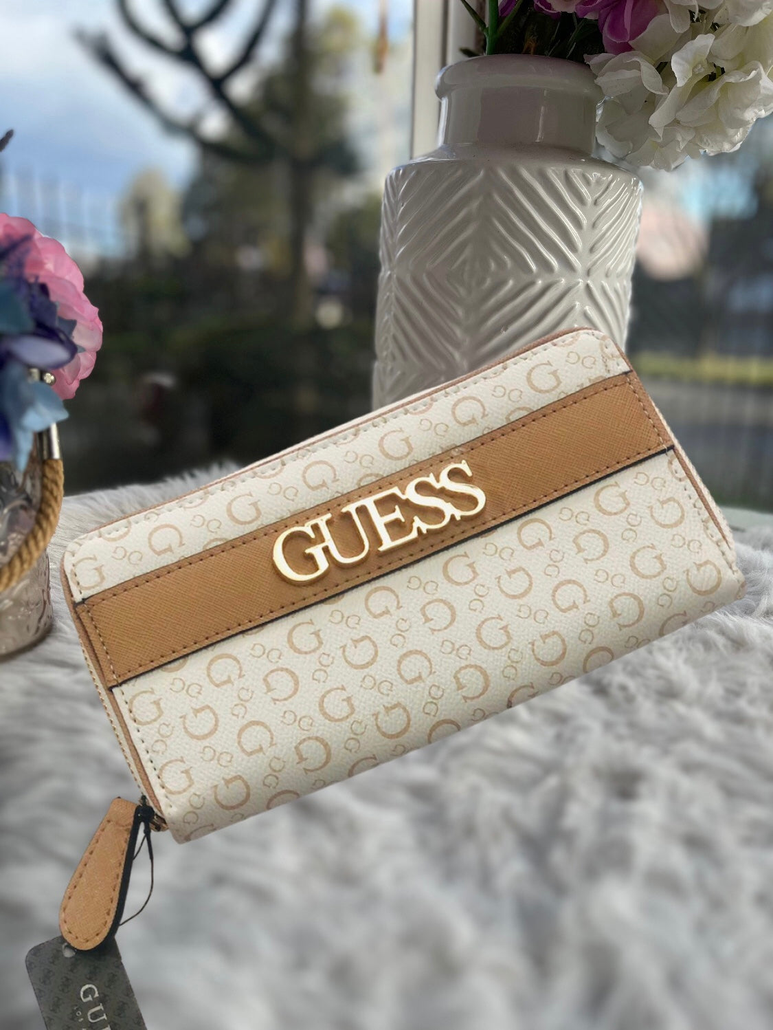 Billetera Guess